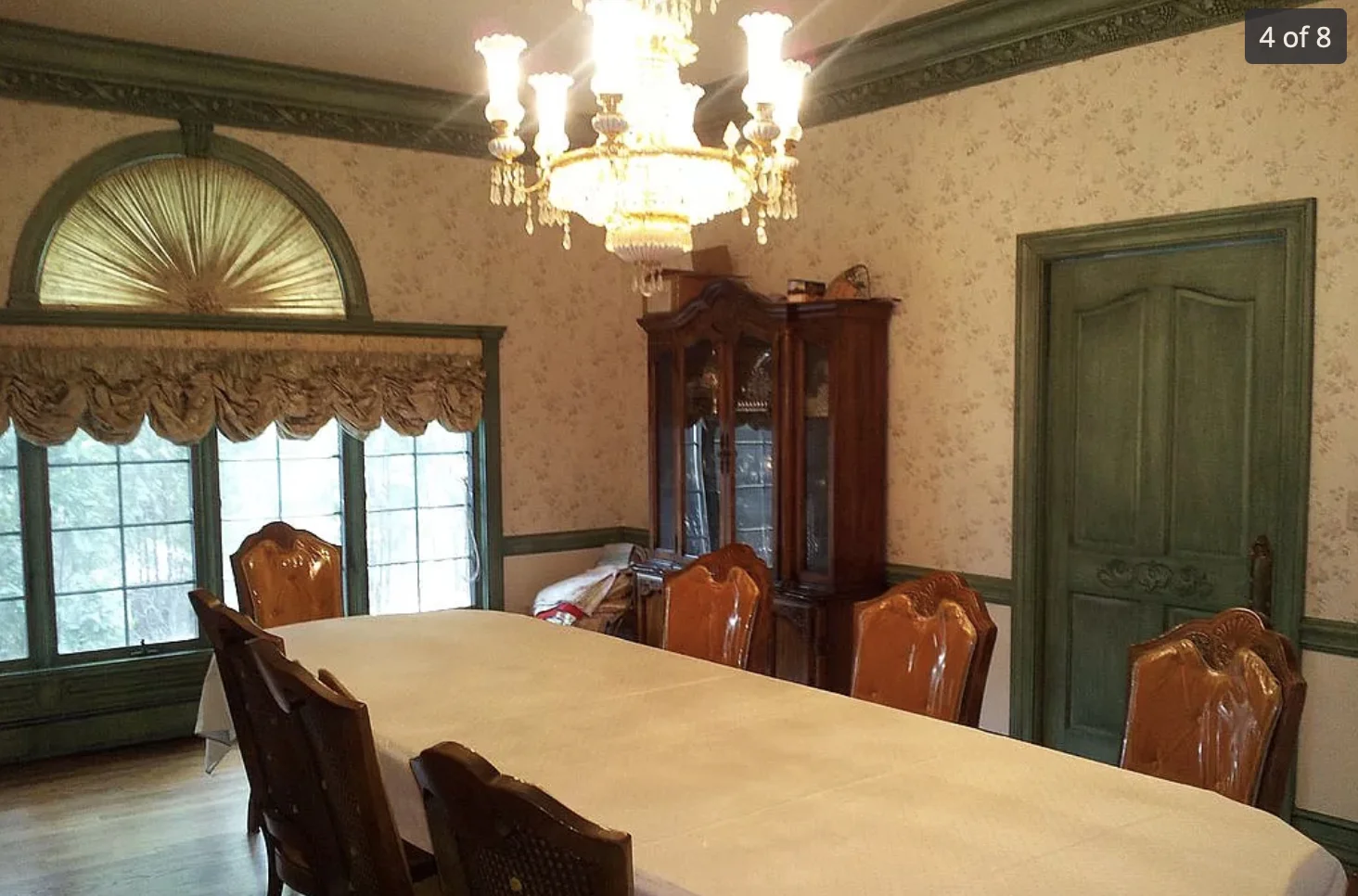 562 Winthrop Road photo 6