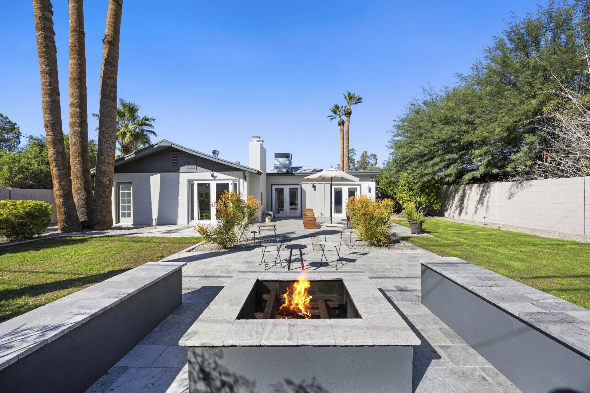2237 E Osborn Rd