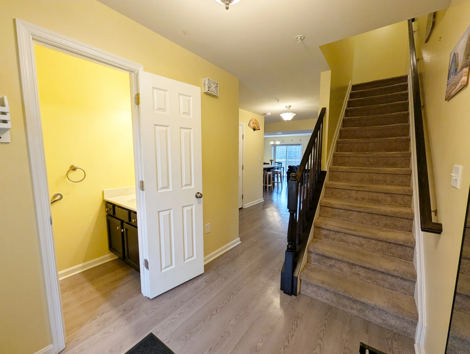 327 Melbourne Ln, Mechanicsburg, PA, USA photo 5