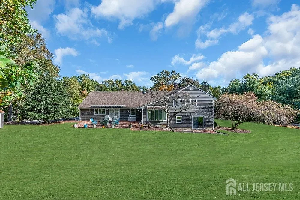 3 Georjean Drive, Holmdel, NJ, USA photo 6