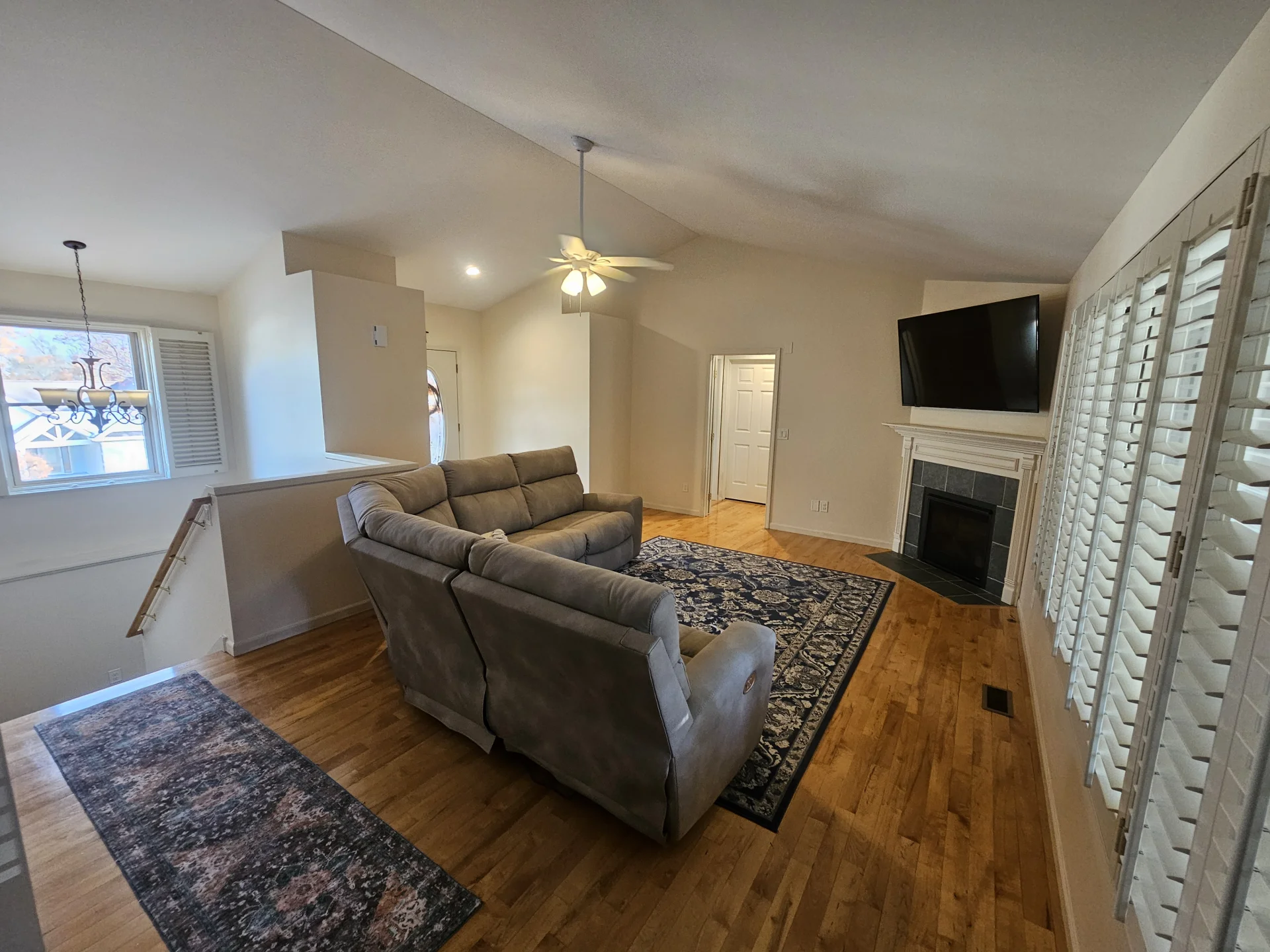 11815 North Lake Side Drive, Jerome, MI, USA photo 3