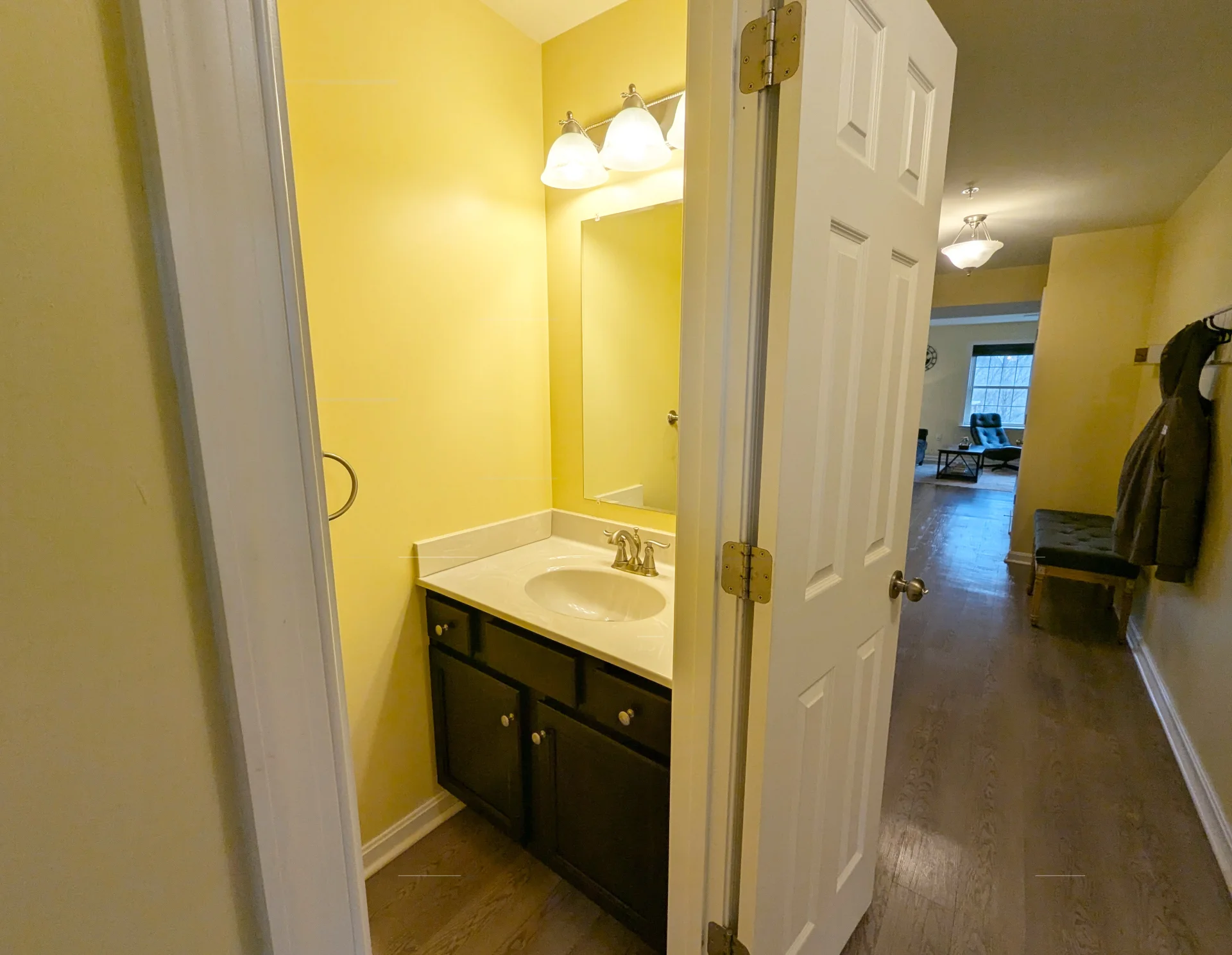 327 Melbourne Ln, Mechanicsburg, PA, USA photo 3