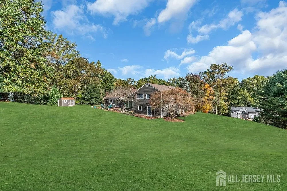 3 Georjean Drive, Holmdel, NJ, USA photo 5