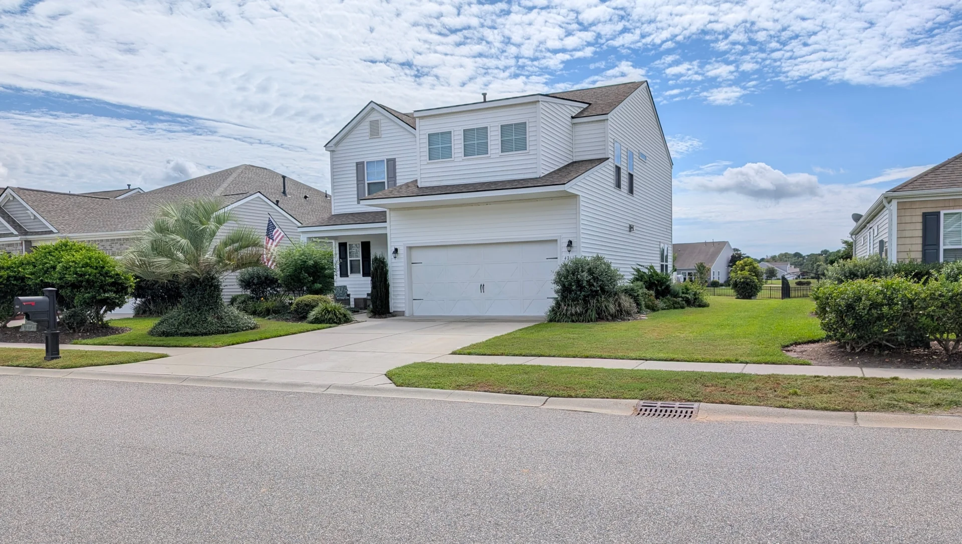 4261 Livorn Loop photo 2
